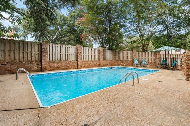 5497 Regency Oaks Drive N, Mobile, AL 36609
