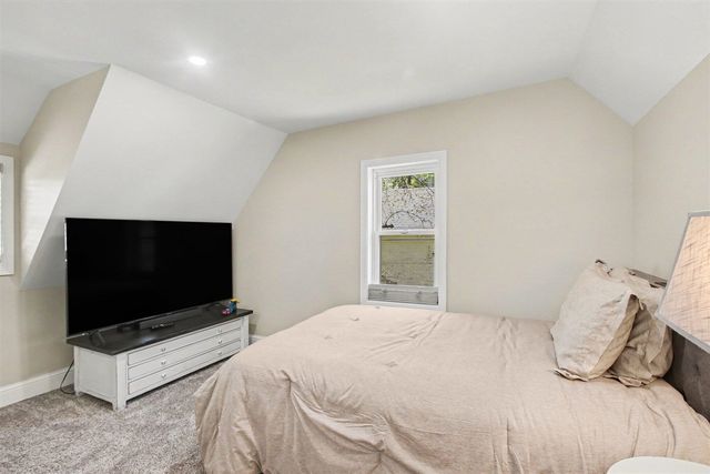 212 W Cass Street, Bangor, MI 49013