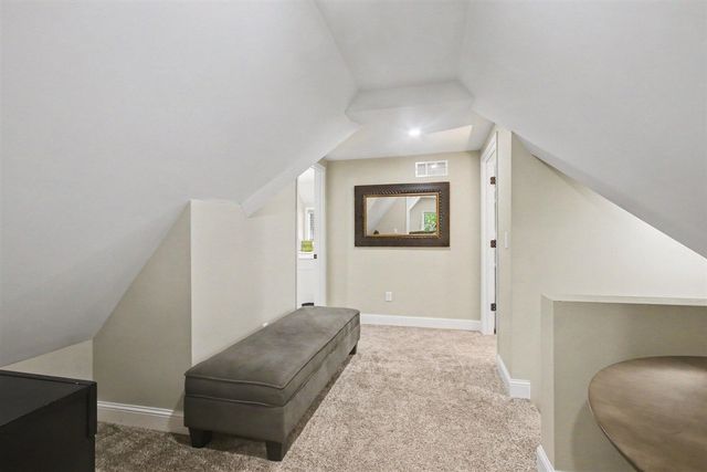 212 W Cass Street, Bangor, MI 49013