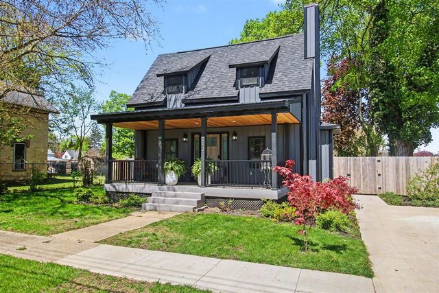 212 W Cass Street, Bangor, MI 49013