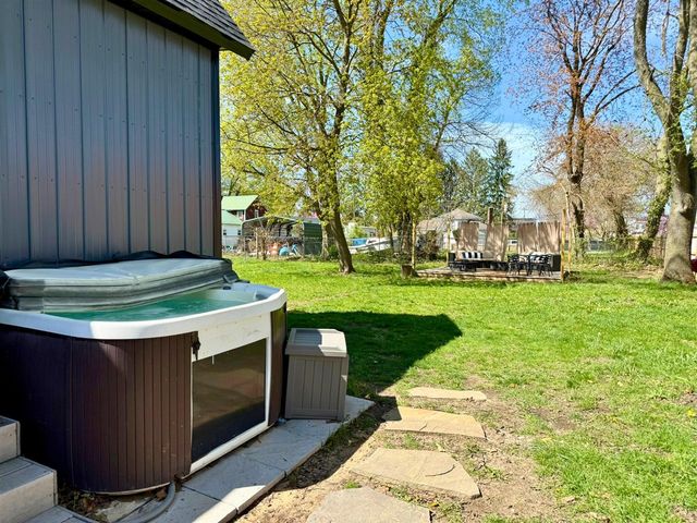 212 W Cass Street, Bangor, MI 49013
