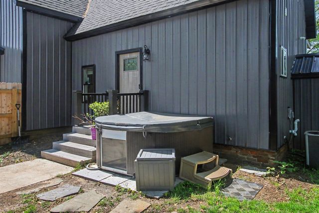 212 W Cass Street, Bangor, MI 49013