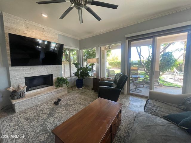 4531 E RAMUDA Drive, Phoenix, AZ 85050