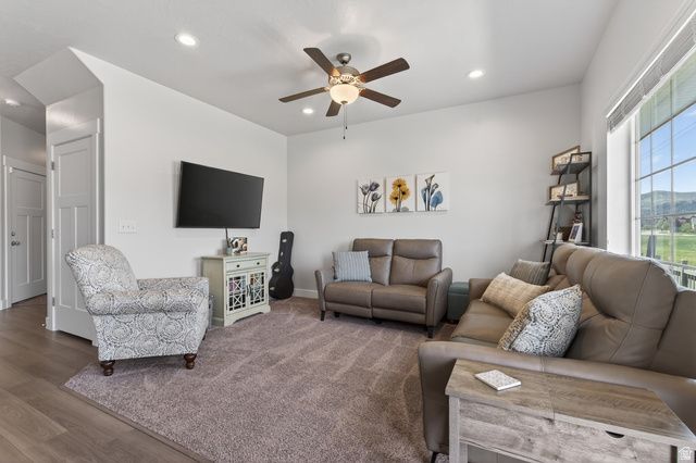 7579 N COTTAGE LN, Eagle Mountain, UT 84005