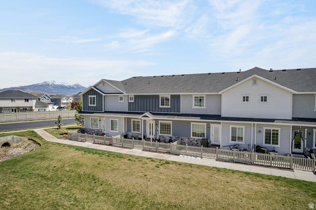 7579 N COTTAGE LN, Eagle Mountain, UT 84005