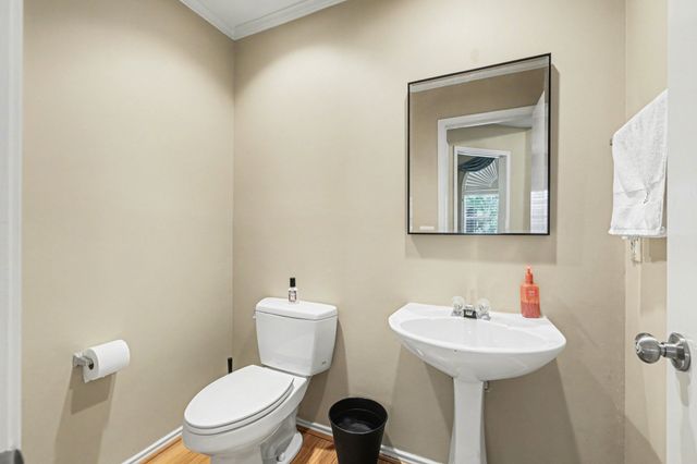 337 Touchdown Drive, Irving, TX 75063