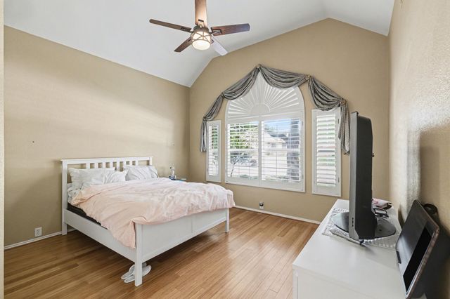 337 Touchdown Drive, Irving, TX 75063