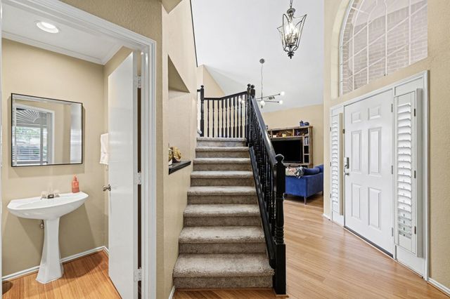 337 Touchdown Drive, Irving, TX 75063