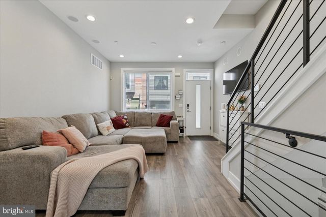 710 CANTRELL ST, Philadelphia, PA 19148