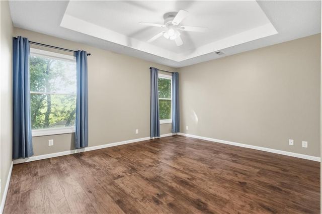 4823 N Beacon Avenue, Kansas City, MO 64119
