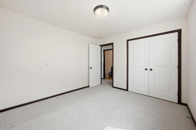 810 Albert Drive W, West Fargo, ND 58078