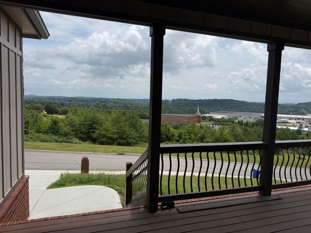 2043 Volunteer Drive SW, Cleveland, TN 37311