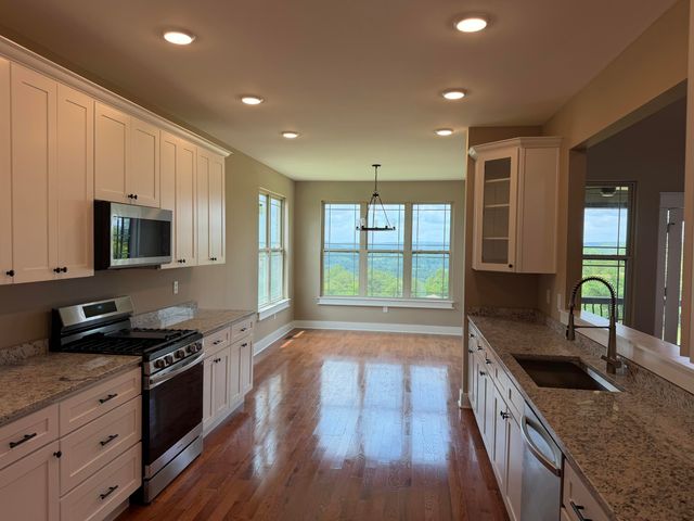 2043 Volunteer Drive SW, Cleveland, TN 37311