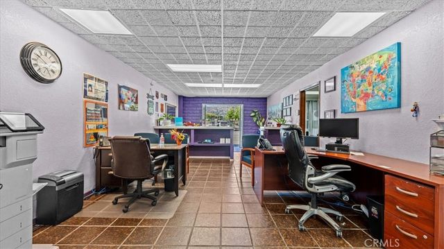 580 E Foothill Boulevard, Azusa, CA 91702