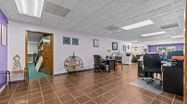 580 E Foothill Boulevard, Azusa, CA 91702