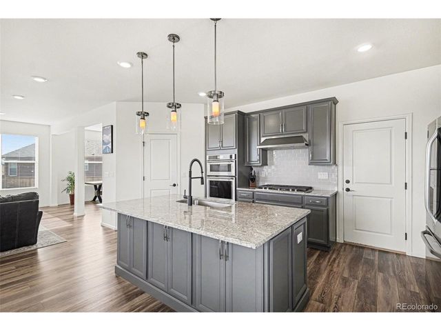 27626 E 6th Dr, Aurora, CO 80018