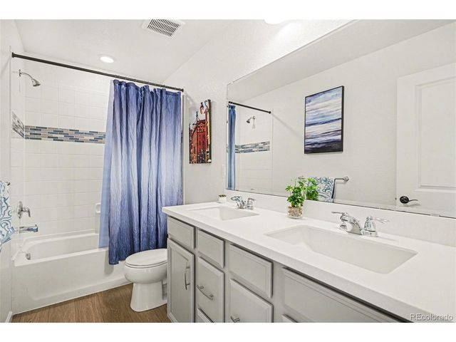 27626 E 6th Dr, Aurora, CO 80018