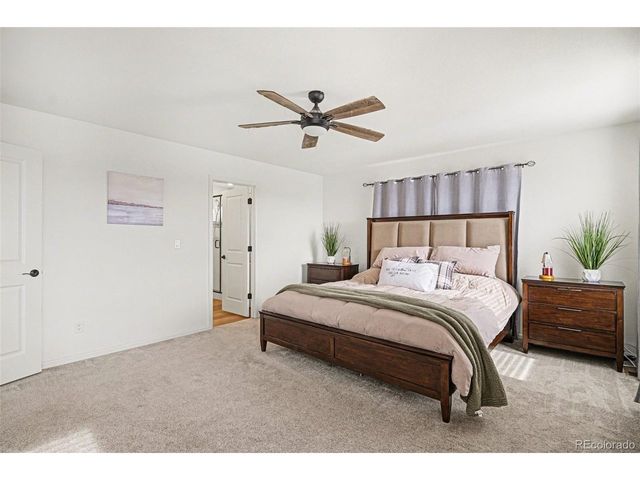 27626 E 6th Dr, Aurora, CO 80018