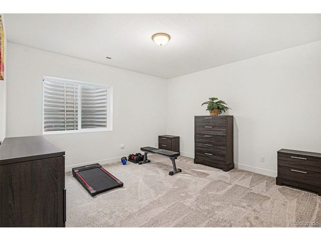 27626 E 6th Dr, Aurora, CO 80018