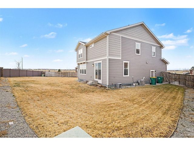 27626 E 6th Dr, Aurora, CO 80018