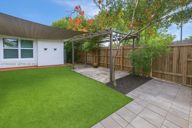 3250 SW 116th Pl, Miami, FL 33165