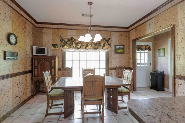 160 N SANGA RD, Memphis, TN 38018