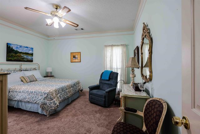 160 N SANGA RD, Memphis, TN 38018