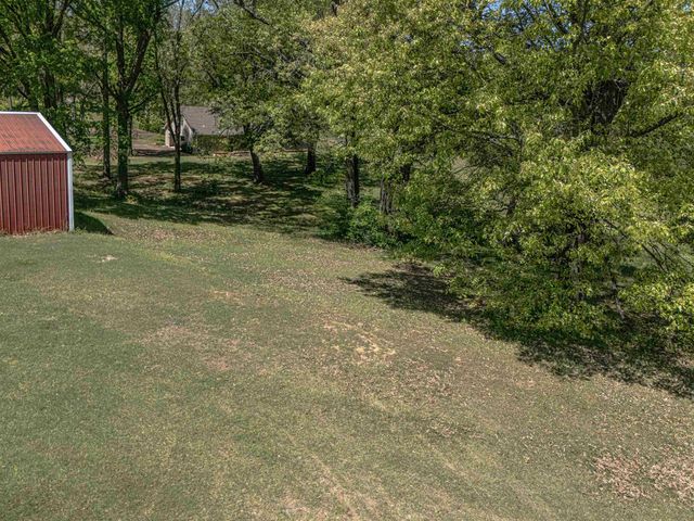 160 N SANGA RD, Memphis, TN 38018