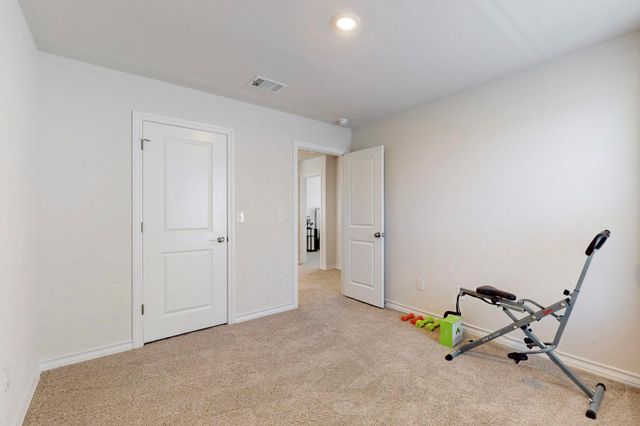 101 Breccia TRL, Liberty Hill, TX 78642