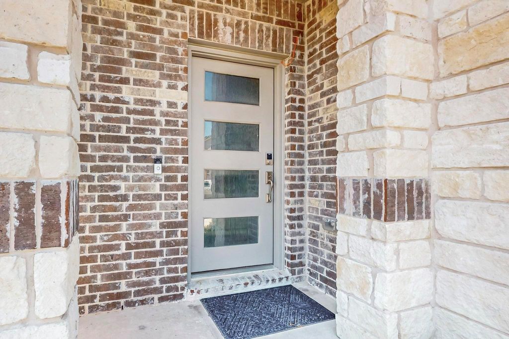 101 Breccia TRL, Liberty Hill, TX 78642