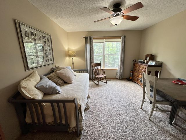18060 Kindred Court, Lakeville, MN 55044