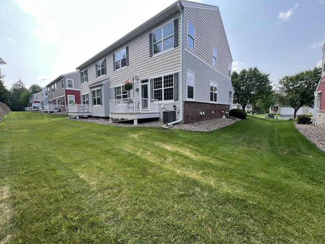 18060 Kindred Court, Lakeville, MN 55044
