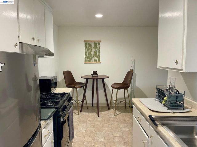 38500 Paseo Padre Pkwy 313, Fremont, CA 94536