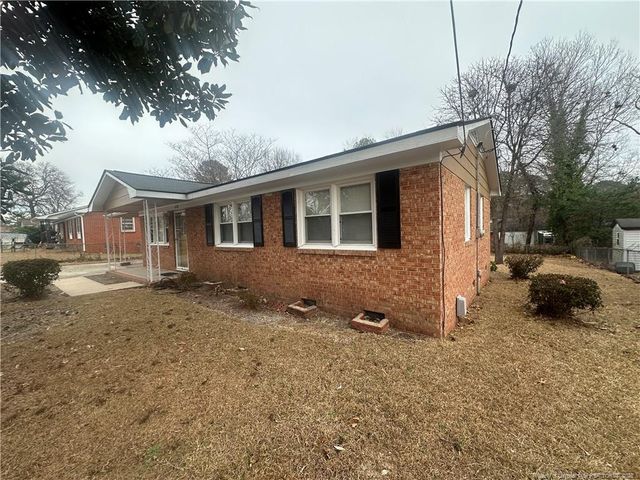 6120 Conaway Drive, Fayetteville, NC 28314