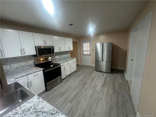 6120 Conaway Drive, Fayetteville, NC 28314