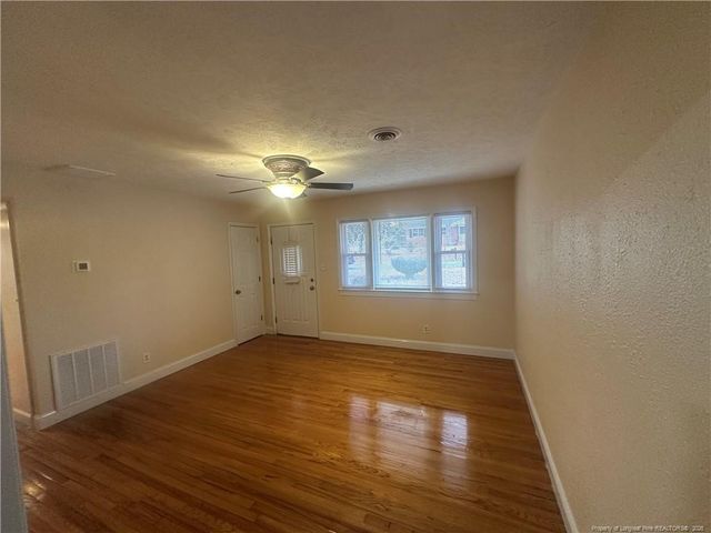 6120 Conaway Drive, Fayetteville, NC 28314