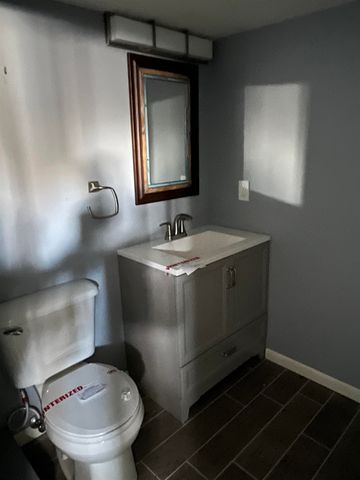 1825 Circle Dr, El Dorado, KS 67042