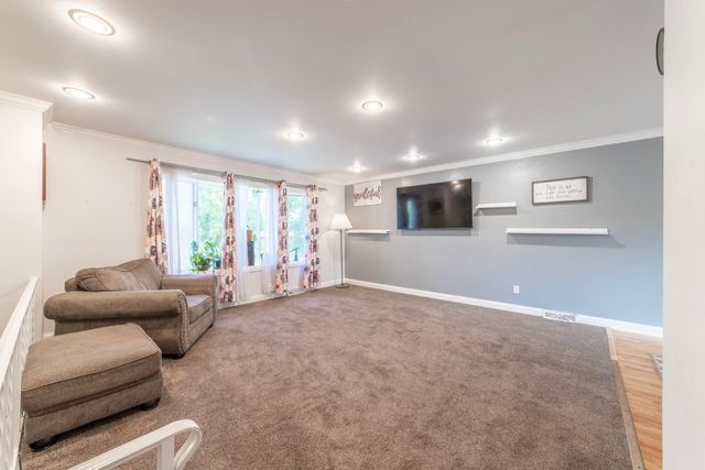 6331 Broughton Avenue, Portage, IN 46368