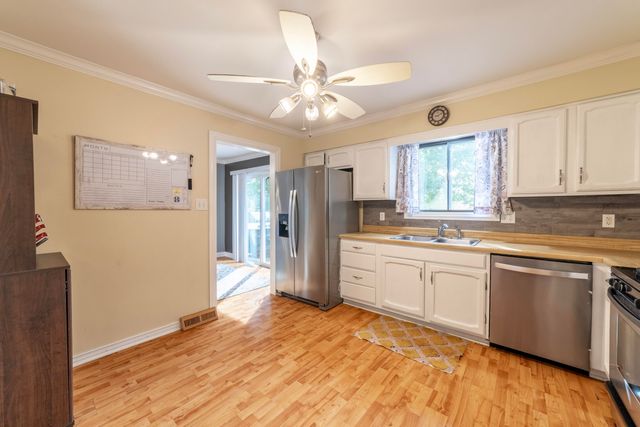 6331 Broughton Avenue, Portage, IN 46368