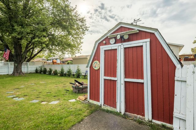 6331 Broughton Avenue, Portage, IN 46368