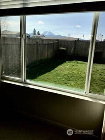 3584 Elmont Avenue, Enumclaw, WA 98022