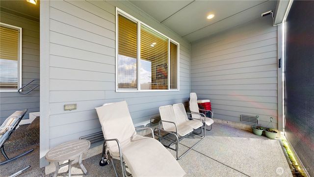 3584 Elmont Avenue, Enumclaw, WA 98022