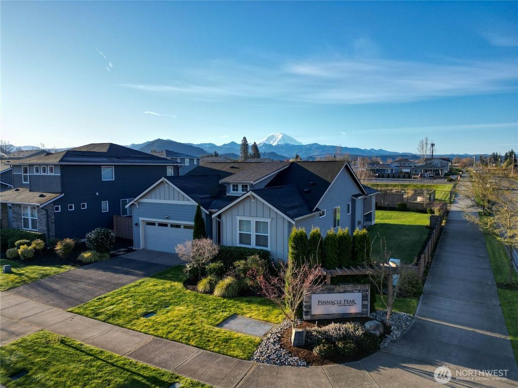 3584 Elmont Avenue, Enumclaw, WA 98022