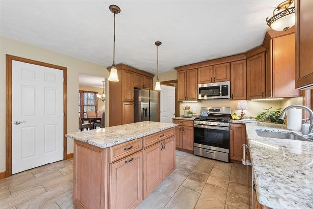 5070 Cypress Dr, Murrysville, PA 15668