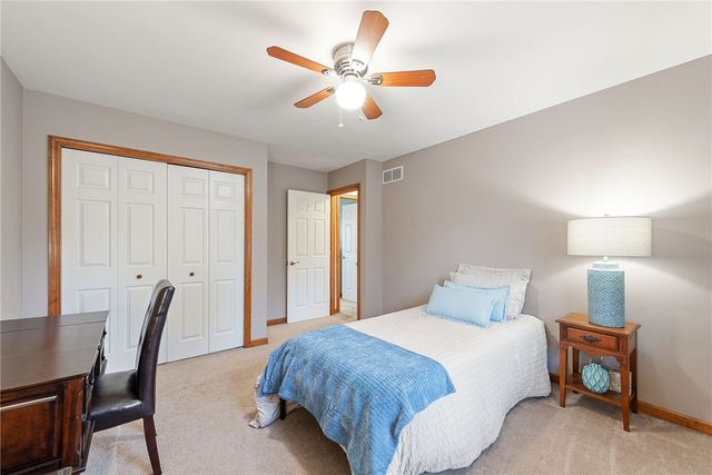 5070 Cypress Dr, Murrysville, PA 15668