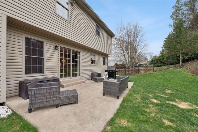 5070 Cypress Dr, Murrysville, PA 15668