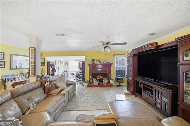 8045 CREEKSTONE Way, Riverdale, GA 30274