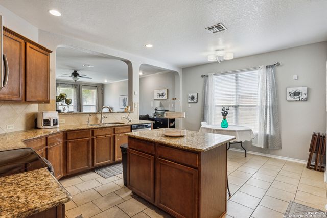 13508 Ashmont, Live Oak, TX 78233