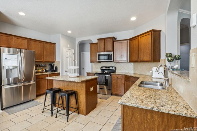 13508 Ashmont, Live Oak, TX 78233