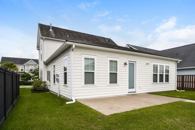 503 Bright Leaf Loop, Summerville, SC 29486
